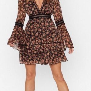Brand new with tags!! Size 4, Bouquet Floral Mini dress💐